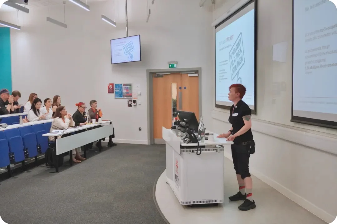 顶尖高手出品！如何用AI快速完成用户研究设计？