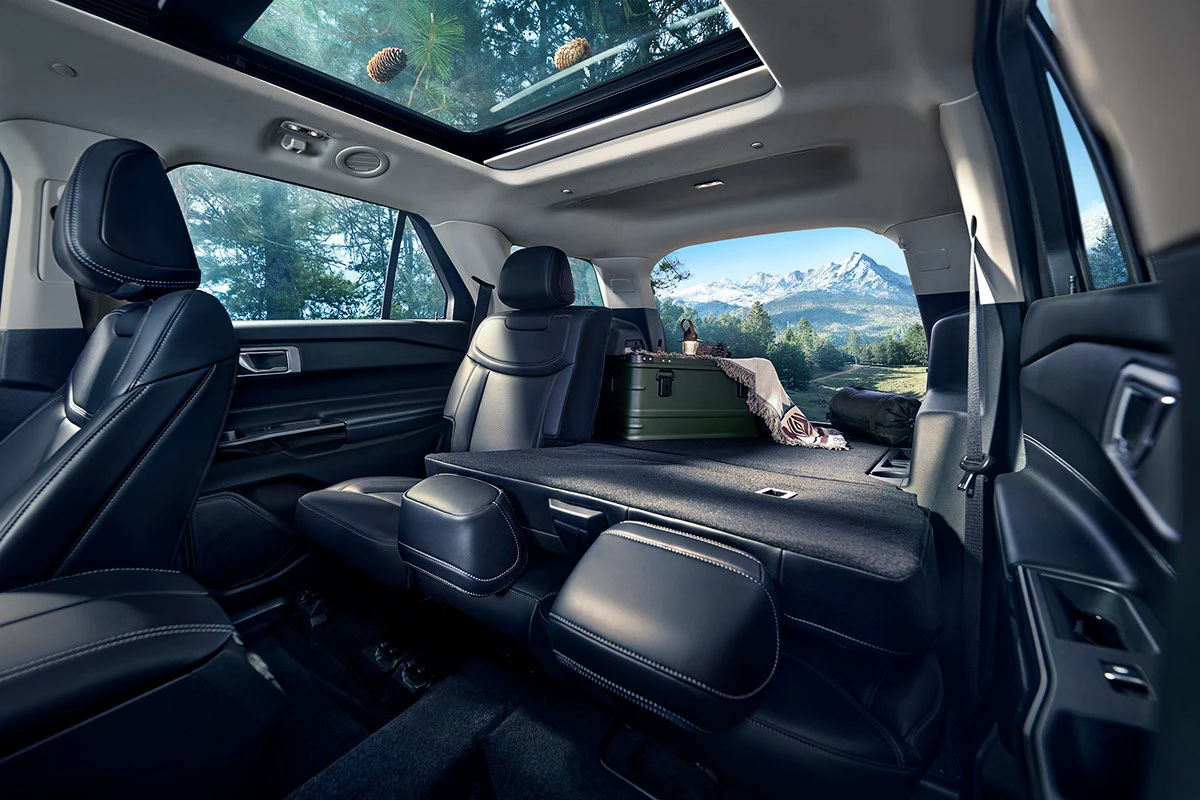 Ford FORD EXPLORER car photography Car Photographer car photographer china Automotive Photography car forest